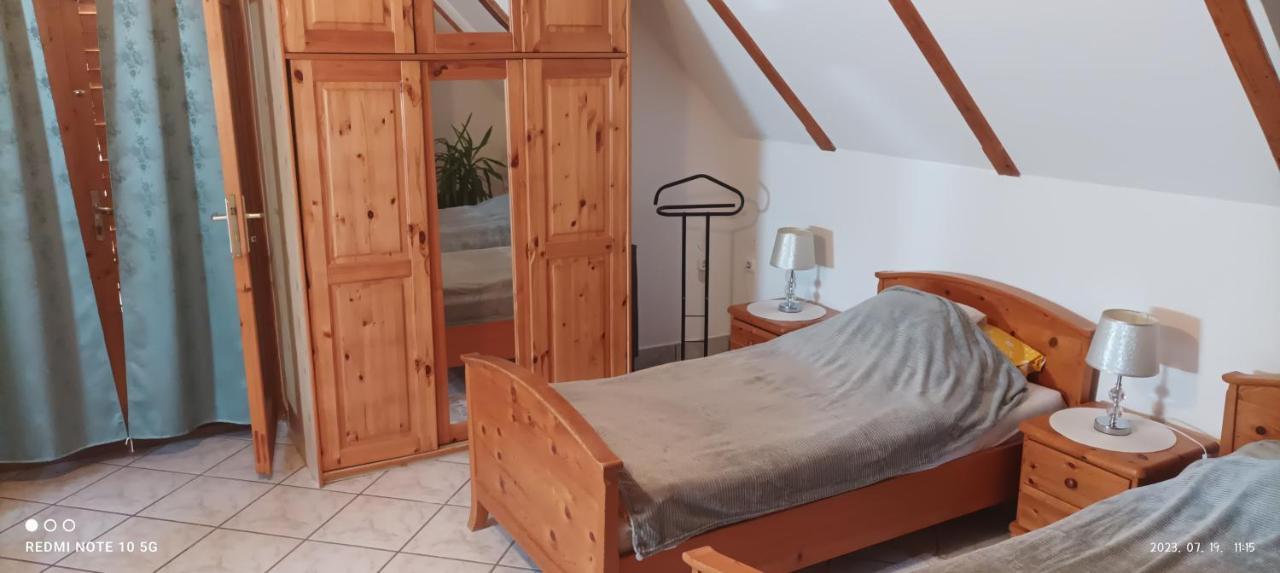Parraghegy Apartman Villa Zalaszanto Esterno foto